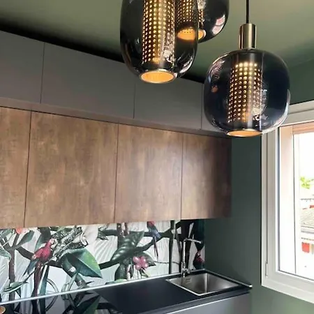 Appartamento Design With Parking And View From The Balcony 2 Klm Station To 5 Terre And Walking Distance To The Waterfront *