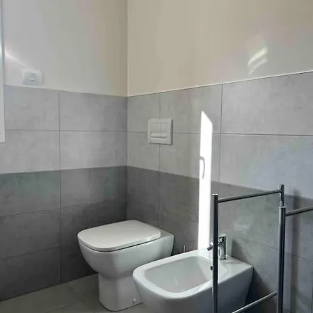 Casamarga / Brand New Design W/ Parking And View From The Balcony * La Spezia