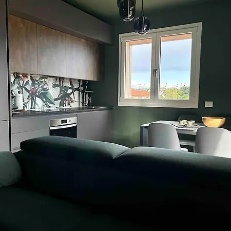 Casamarga / Brand New Design W/ Parking And View From The Balcony * La Spezia