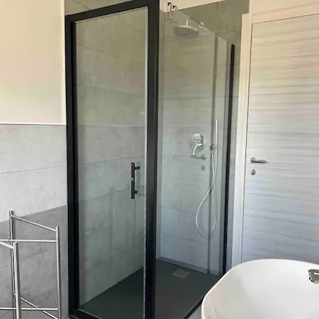 Apartamento Design With Parking And View From The Balcony 2 Klm Station To 5 Terre And Walking Distance To The Waterfront