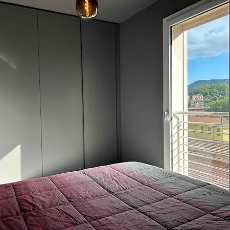 Casamarga / Brand New Design W/ Parking And View From The Balcony *