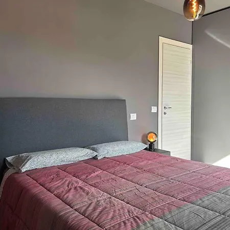 Casamarga / Brand New Design W/ Parking And View From The Balcony * La Spezia