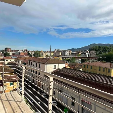 Casamarga / Brand New Design W/ Parking And View From The Balcony La Spezia