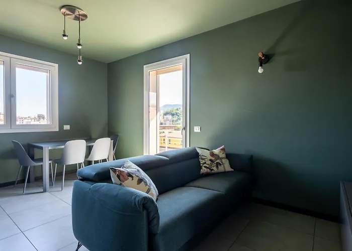 Design With Parking And View From The Balcony 2 Klm Station To 5 Terre And Walking Distance To The Waterfront Lägenhet *